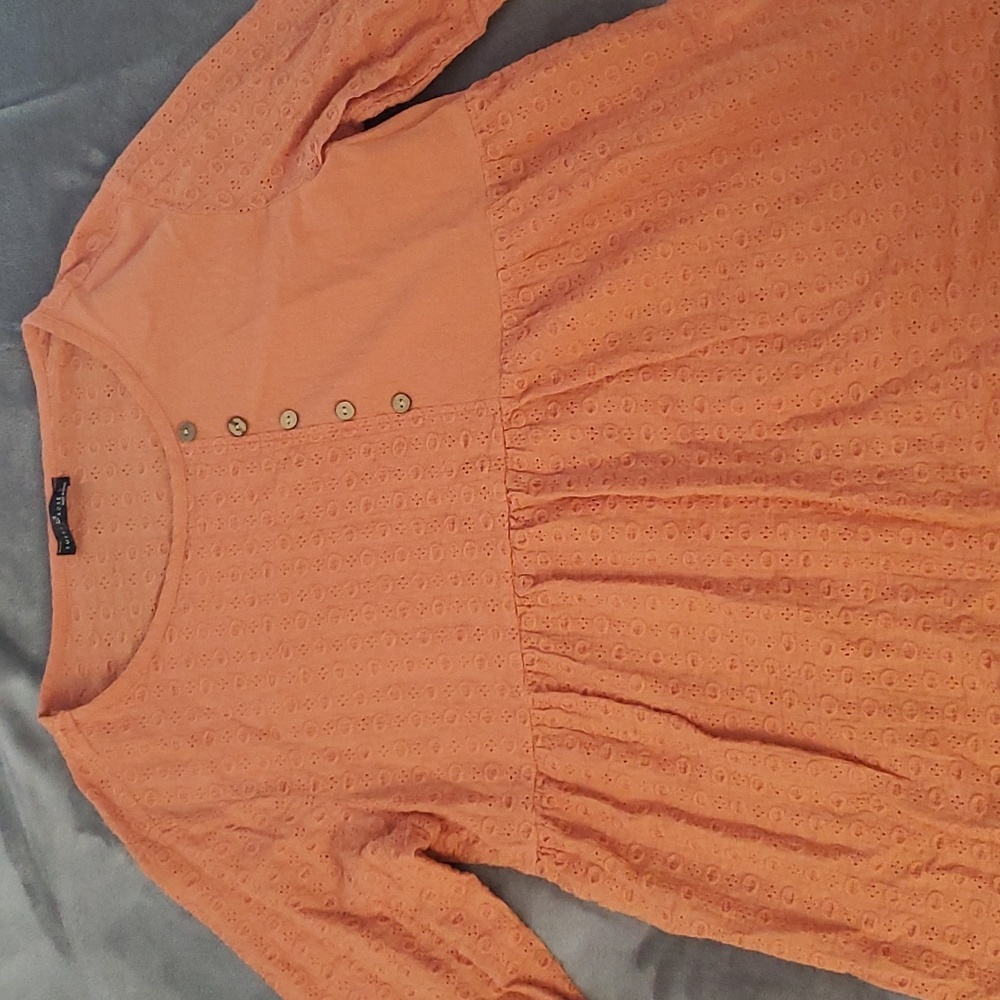 Long sleeve top
